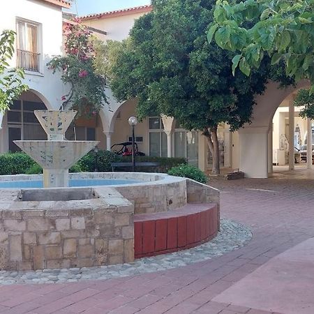 Eleantre Holiday Apartments Paphos 外观 照片